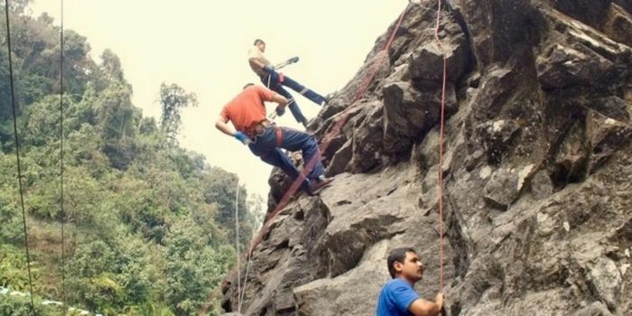 Trekking in mount abu